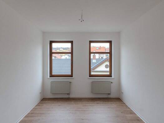 Wohnung zur Miete 280 € 2 Zimmer 46,8 m² 3. Geschoss Altenburg 04600