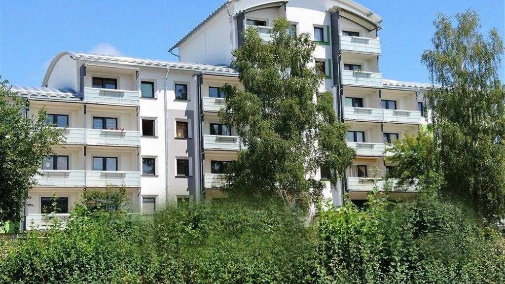 Wohnung zur Miete 402 € 3 Zimmer 61,8 m² 2. Geschoss frei ab sofort H.-Mann-Str. 1 Neustrelitz 17235