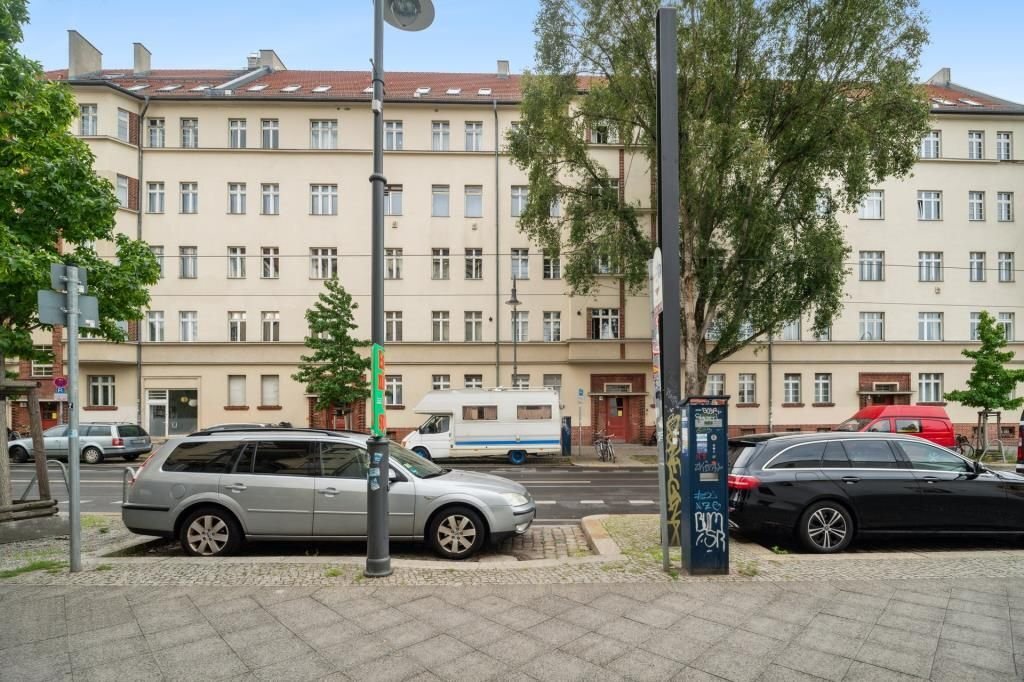 Wohnung zum Kauf provisionsfrei 207.000 € 2 Zimmer 64,8 m²<br/>Wohnfläche 1.<br/>Geschoss Stahlheimer Straße 2 Prenzlauer Berg Berlin 10439