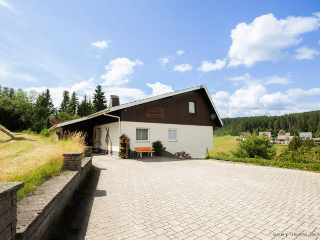 Einfamilienhaus zum Kauf 565.000 € 6 Zimmer 193 m² 4.581 m² Grundstück Eisenbach (Hochschwarzwald) 79871