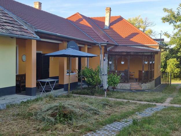 Einfamilienhaus zum Kauf 132.000 € 4 Zimmer 110 m² 6.080 m² Grundstück utca Karád 8676