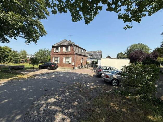 Einfamilienhaus zum Kauf 380.000 € 5 Zimmer 100 m² 1.812 m² Grundstück Veert Geldern 47608