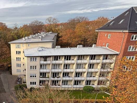 Wohnung zum Kauf 181.000 € 1 Zimmer 24 m² Geschoss 1/4 frei ab sofort Winterhude Hamburg 22299