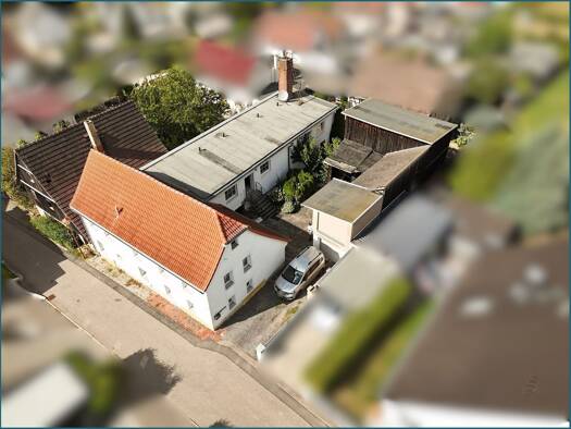 Mehrfamilienhaus zum Kauf provisionsfrei 59.000 € 8 Zimmer 197 m² 830 m² Grundstück Ehrenberg Altenburg 04600