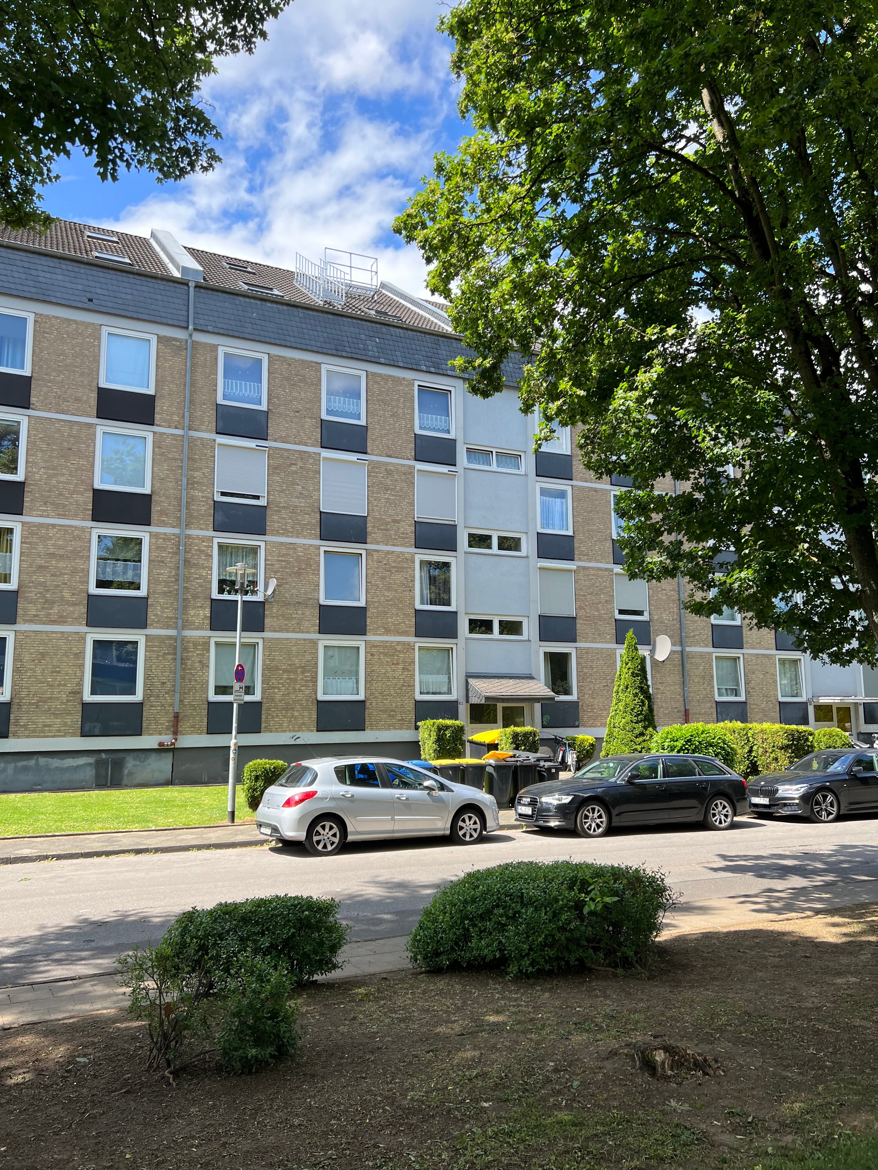 Wohnung zum Kauf 179.000 € 4 Zimmer 112 m²<br/>Wohnfläche 4.<br/>Geschoss Holt Mönchengladbach 41069