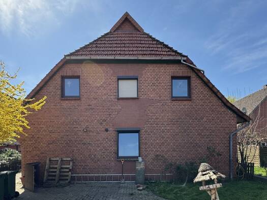 Haus zum Kauf 299.000 € 11 Zimmer 310 m² 2.590 m² Grundstück Verden 27283