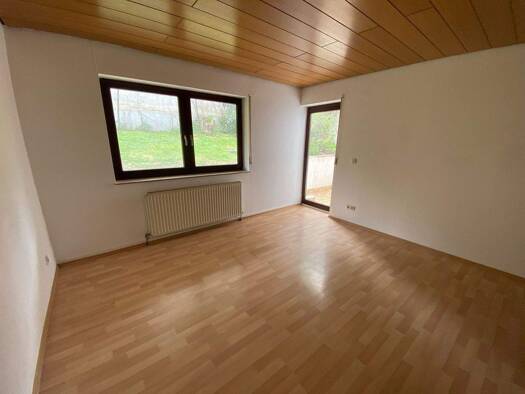 Terrassenwohnung zur Miete 495 € 2 Zimmer 60 m² EG frei ab 01.03.2026 Kissingerstraße 100 Reiterswiesen Bad Kissingen 97688