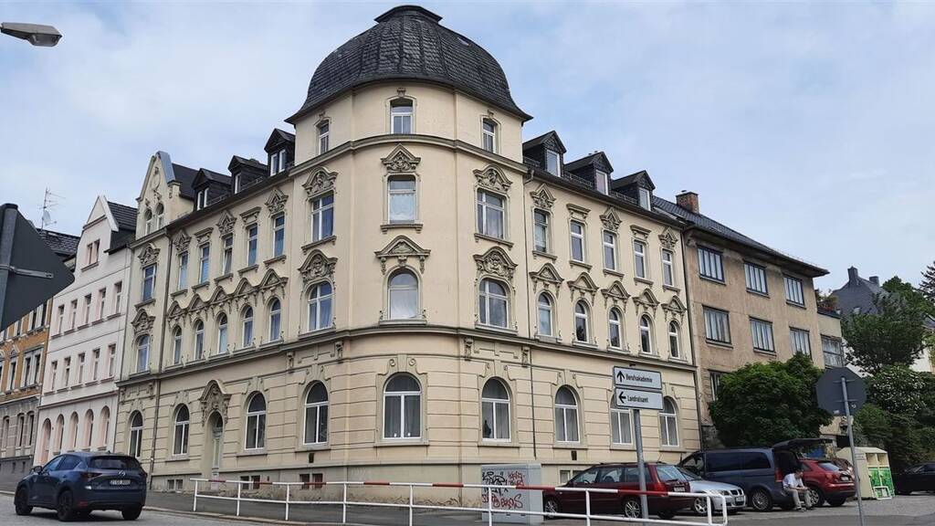 Wohnung zur Miete 379 € 3 Zimmer 70 m² 2. Geschoss Schlachthofstraße 28 Glauchau 08371