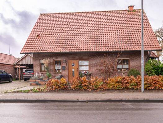 Einfamilienhaus zum Kauf 275.000 € 6 Zimmer 137,2 m² 620 m² Grundstück Teglingen Meppen / Teglingen 49716