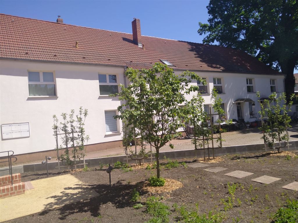 Wohn- und Geschäftshaus zum Kauf provisionsfrei als Kapitalanlage geeignet 1.995.000 € 545 m²<br/>Fläche 1.500 m²<br/>Grundstück Blankenburg Berlin 13129