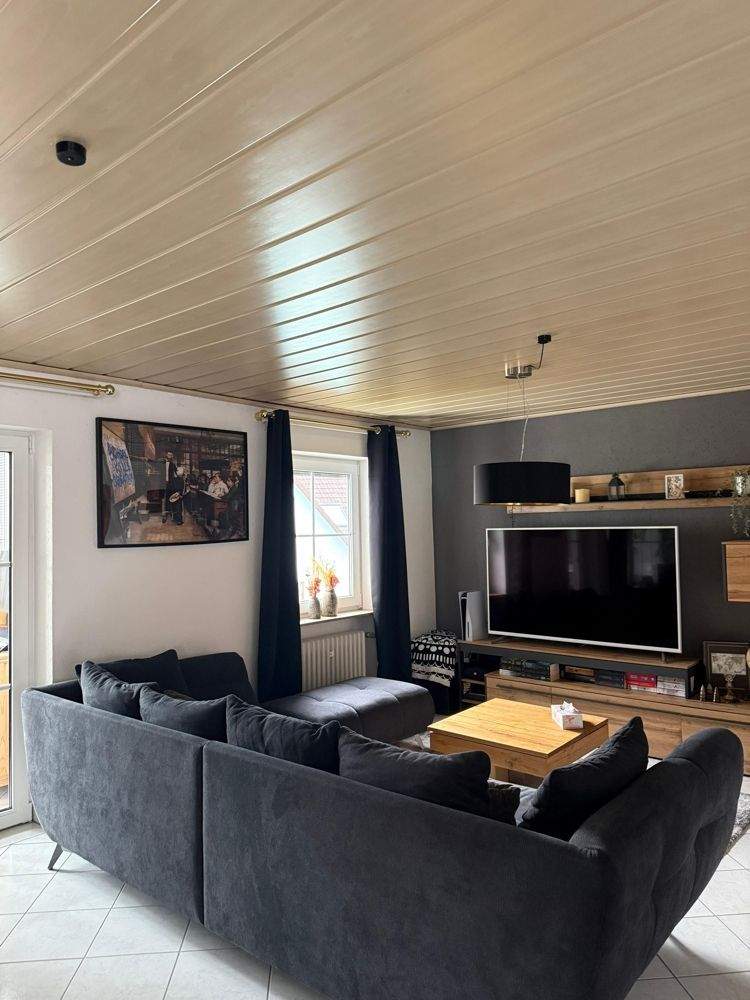 Immobilie in Feuchtwangen - ***WOHNUNG ÜBER 2 ETAGEN ZU VERKAUFEN, mit EBK, Garage und Wintergarten*** - Bild 2