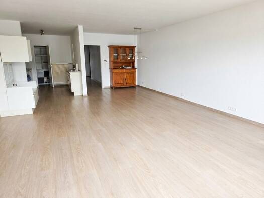 Wohnung zur Miete 650 € 2 Zimmer 98 m² Geschoss 1/3 frei ab 25.09.2026 Grimma Grimma 04668