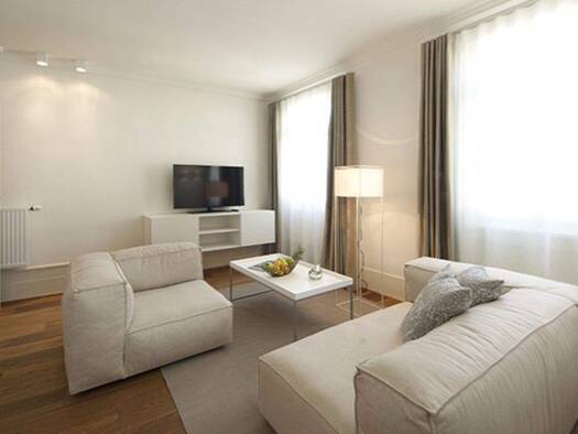 Wohnung zur Miete Wohnen auf Zeit 2.600 € 47 m² frei ab sofort Hauptstätter Straße 0 Mitte Stuttgart 70178