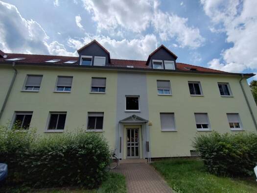 Wohnung zum Kauf 89.000 € 4 Zimmer 78 m² Böhlen Böhlen 04564