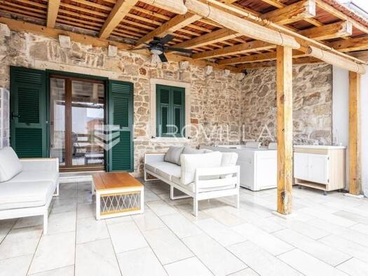 Haus zum Kauf 410.000 € 3 Zimmer 170 m² Vrbanj Stari Grad