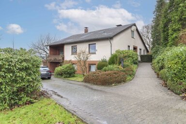 Einfamilienhaus zum Kauf 270.000 € 8 Zimmer 200,1 m² 2.020,1 m² Grundstück Verliehausen Uslar 37170