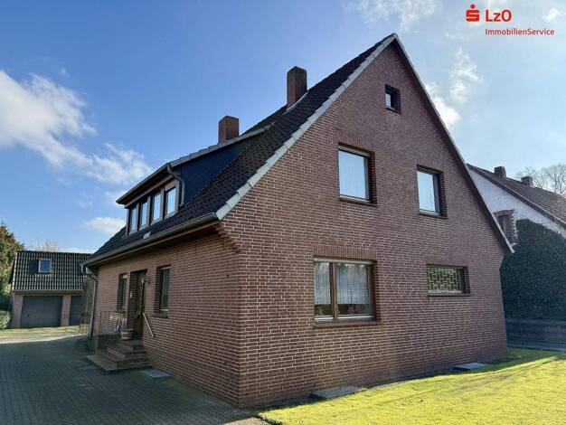 Mehrfamilienhaus zum Kauf 389.000 € 10 Zimmer 179 m² 892 m² Grundstück Hude 27798