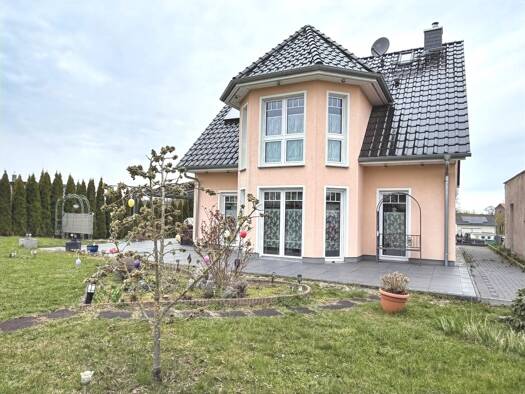 Einfamilienhaus zum Kauf 520.000 € 5 Zimmer 152 m² 1.034 m² Grundstück Grüneberg Löwenberger Land 16775
