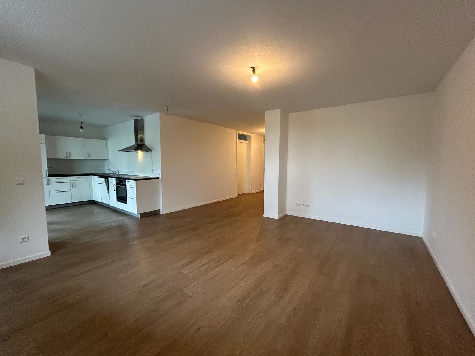 Wohnung zur Miete 815 € 2,5 Zimmer 75 m²<br/>Wohnfläche 2.<br/>Geschoss Südbahnhof / John-F.-Kennedy-Siedlung Heilbronn 74074