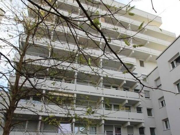 Wohnung zur Miete 453 € 1 Zimmer 30,3 m² 3. Geschoss frei ab 29.09.2026 Untere Jakobermauer 9 Innenstadt Innenstadt 86152