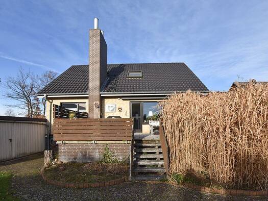 Haus zum Kauf 390.000 € 5 Zimmer 143 m² 558 m² Grundstück Altwarmbüchen Isernhagen 30916