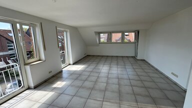 Maisonette zur Miete 1.200 € 3 Zimmer 107 m² 2. Geschoss frei ab sofort Albert-Schweitzer-Weg Stadtmitte Grevenbroich 41515