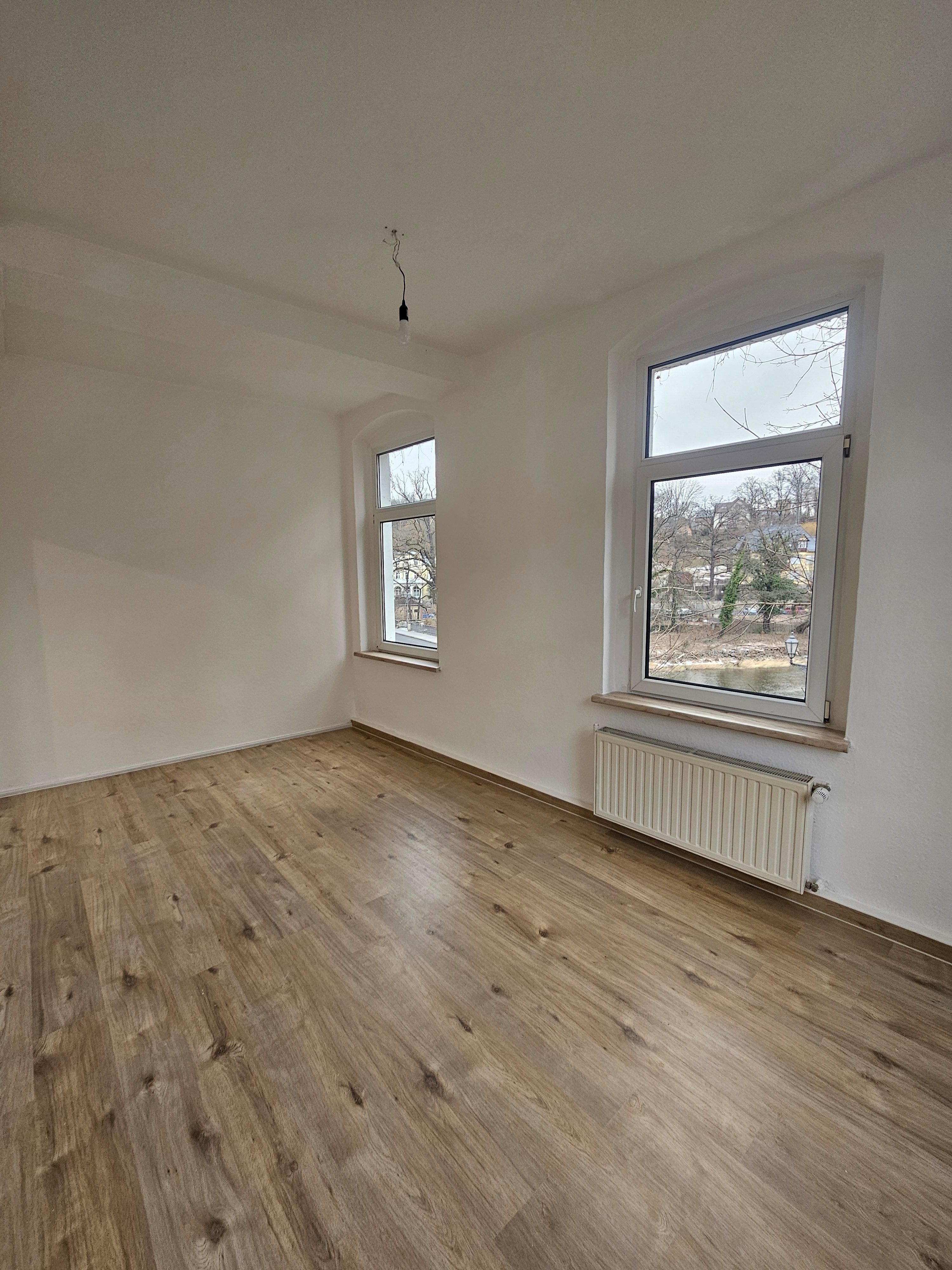 Wohnung zur Miete 280 € 2 Zimmer 54 m²<br/>Wohnfläche 2.<br/>Geschoss ab sofort<br/>Verfügbarkeit Obermarkt 47 Waldheim Waldheim 04736