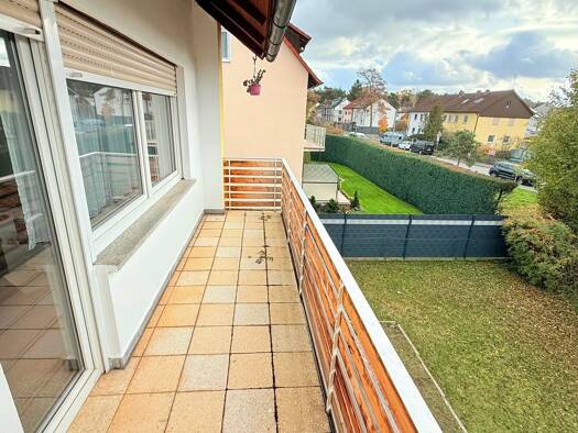 Wohnung zur Miete 1.500 € 4 Zimmer 100 m² Geschoss 2/2 frei ab sofort Stadeln Fürth 90765