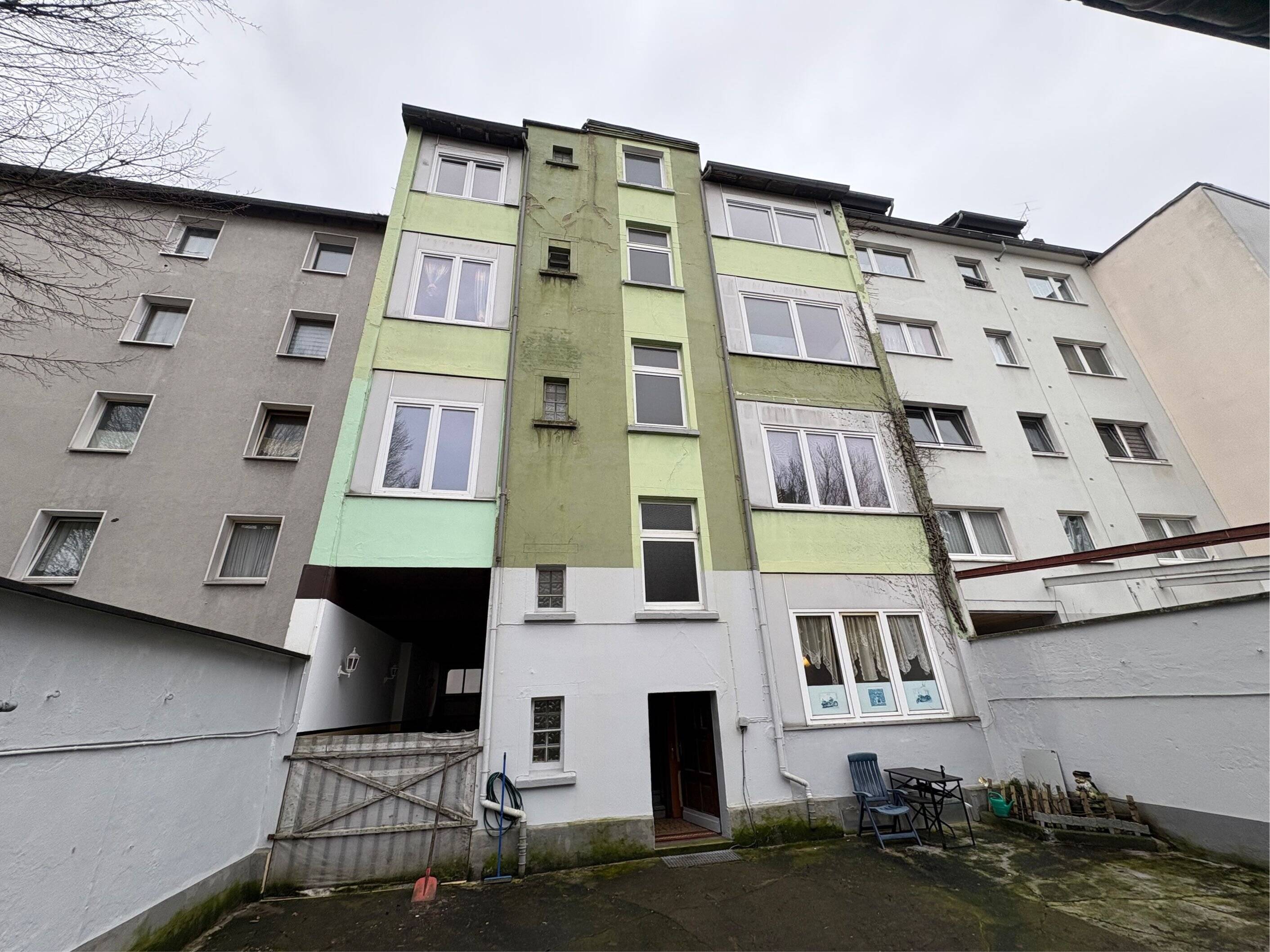 Property thumbnail 2