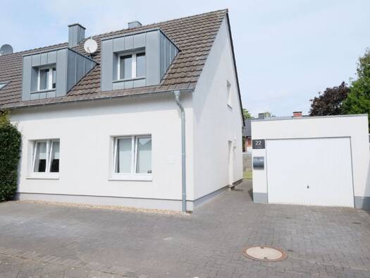 Doppelhaushälfte zum Kauf 369.000 € 3 Zimmer 96 m² 460 m² Grundstück Kleve 47533