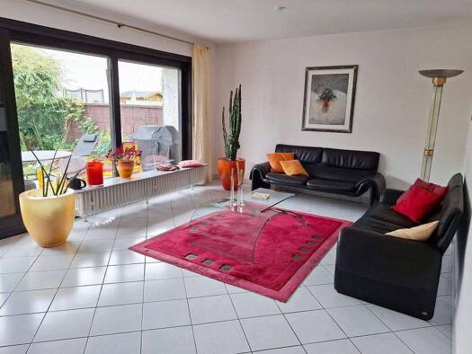Reihenmittelhaus zum Kauf 380.000 € 5 Zimmer 125 m² 189 m² Grundstück frei ab 01.09.2026 Neuhofen 67141
