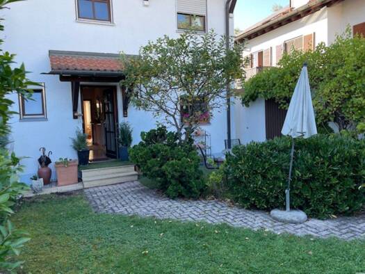 Doppelhaushälfte zum Kauf 1.225.000 € 6,5 Zimmer 161 m² 375 m² Grundstück frei ab 31.03.2026 Kulturheimstraße 0 Schwabing-Freimann München 80939