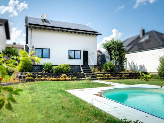 Einfamilienhaus zum Kauf 499.000 € 5 Zimmer 142,8 m² 781 m² Grundstück frei ab sofort Geiß-Nidda Nidda 63667