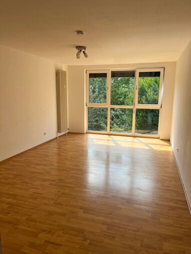 Wohnung zur Miete 380 € 1 Zimmer 33 m² 2. Geschoss frei ab sofort Heuchelhof Würzburg 97084