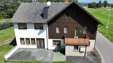 Einfamilienhaus zum Kauf 118.000 € 8 Zimmer 112 m² 1.327 m² Grundstück Höhn Neustadt b. Coburg 96465