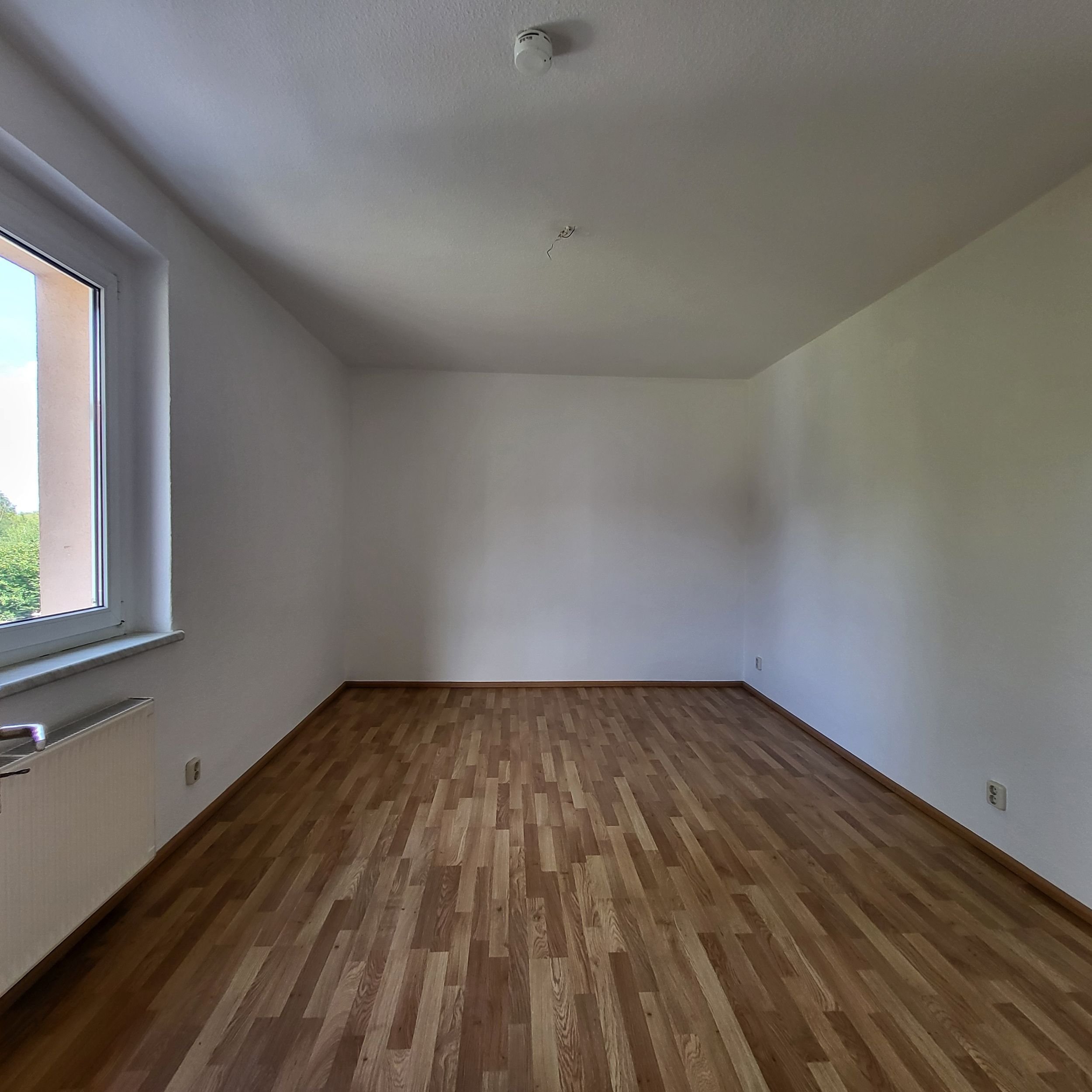 Wohnung zur Miete 343 € 2 Zimmer 56,2 m²<br/>Wohnfläche 1.<br/>Geschoss ab sofort<br/>Verfügbarkeit Bergmannsring 32 Merseburg Merseburg 06217