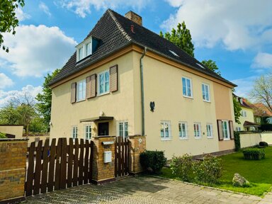 Villa zum Kauf 335.000 € 11 Zimmer 245 m² 1.147 m² Grundstück frei ab sofort Leuna Leuna 06237