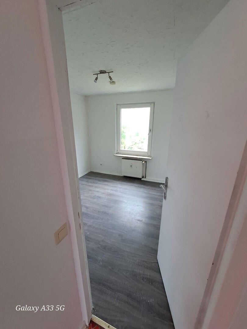 Wohnung zur Miete 450 € 2 Zimmer 32 m²<br/>Wohnfläche EG<br/>Geschoss Hauptstr. 51c Zarpen 23619