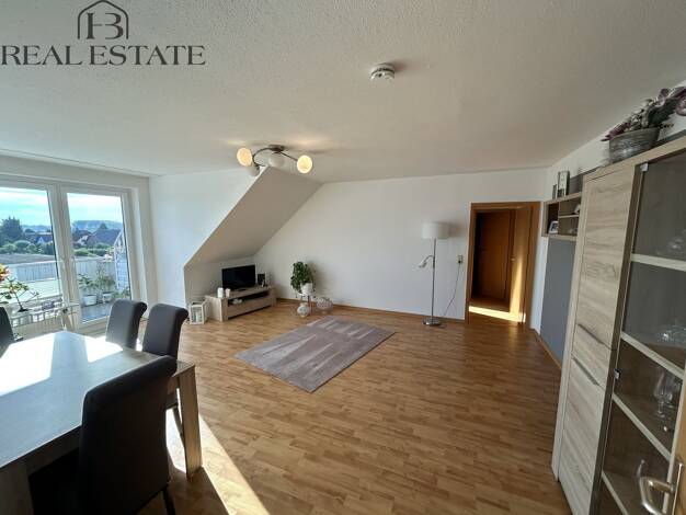 Wohnung zur Miete 480 € 3 Zimmer 77,6 m² frei ab 01.12.2026 Magnolienweg 5 Oschersleben Oschersleben 39387