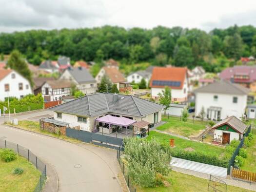 Einfamilienhaus zum Kauf 310.000 € 3,5 Zimmer 131,7 m² 706 m² Grundstück Wernshausen Schmalkalden 98574