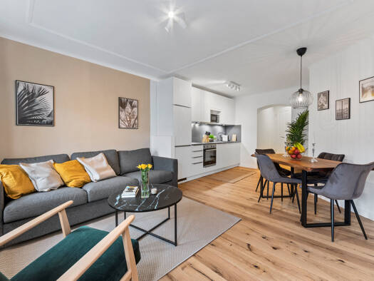 Wohnung zur Miete 2.650 € 4 Zimmer 85 m² 5. Geschoss frei ab sofort Kreuzberg Berlin 10997