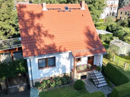 Einfamilienhaus zur Miete 2.100 € 5 Zimmer 125 m² 800 m² Grundstück frei ab 01.03.2026 Leubnitz-Neuostra Dresden 01219