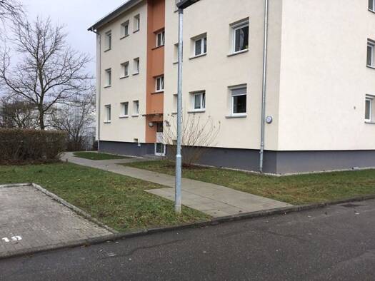Wohnung zur Miete 756 € 3 Zimmer 66,6 m² 1. Geschoss frei ab 26.10.2026 Eisenbahnstraße 7 Zell Esslingen am Neckar 73730
