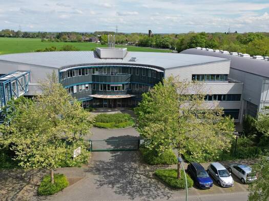 Sonstiges zum Kauf als Kapitalanlage geeignet 4.700.000 € 4.087 m² 8.291 m² Grundstück Strümp Meerbusch 40670