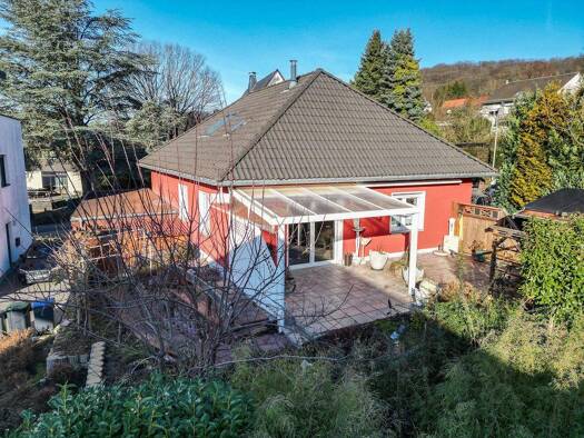 Einfamilienhaus zum Kauf 435.000 € 3 Zimmer 110 m² 405 m² Grundstück Neheim-Hüsten Arnsberg / Neheim 59755