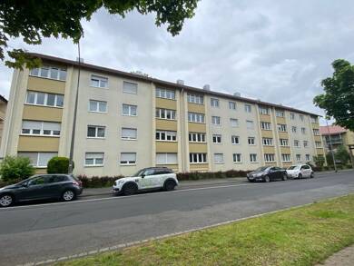 Wohnung zur Miete 455 € 3 Zimmer 69,9 m² 3. Geschoss frei ab 01.10.2025 Florian-Geyer-Str. 16 Musikerviertel Schweinfurt 97421
