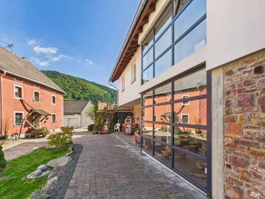 Einfamilienhaus zum Kauf 795.000 € 10 Zimmer 268 m² 1.341 m² Grundstück Birresborn 54574