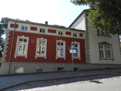 Wohnung zur Miete 825 € 3 Zimmer 165 m² Dachgeschoss, 1. Geschoss frei ab sofort Bahnhofstr. 34 Altentreptow Altentreptow 17087