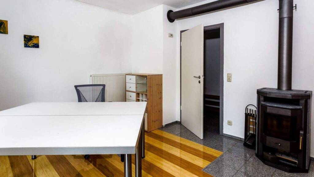 Bürofläche zur Miete provisionsfrei 498 € 30 m² Bürofläche Äckerwaldstr. Sillenbuch Stuttgart 70619