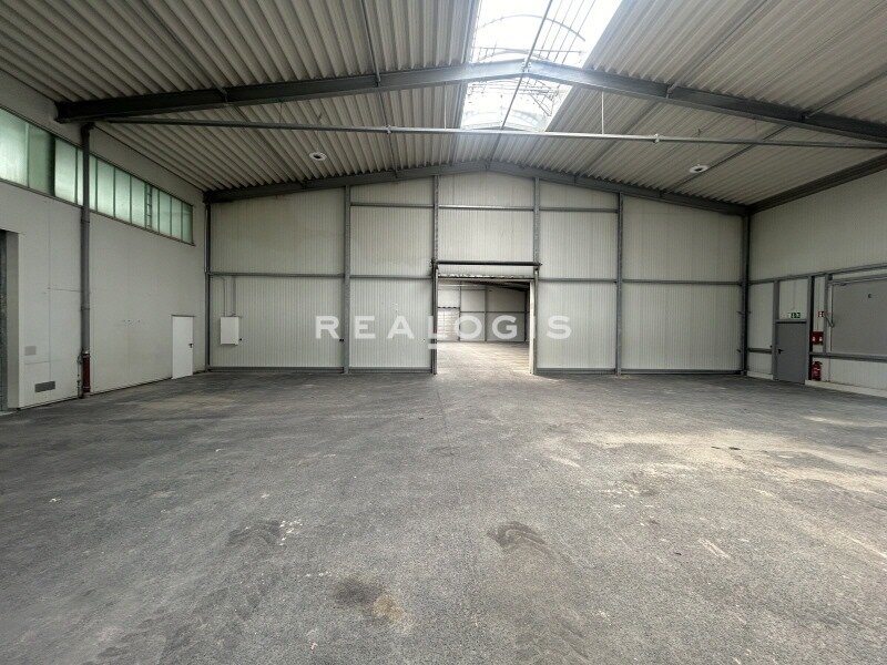 Halle/Industriefläche zur Miete 5,50 € 914 m²<br/>Lagerfläche ab 308 m²<br/>Teilbarkeit Himmelgeist Düsseldorf 40589